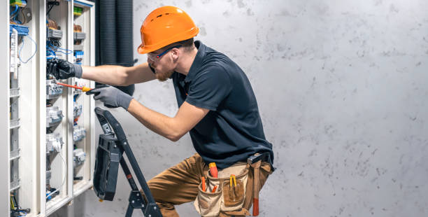 Best Licensed Electrician  in Beverly Hills, MI